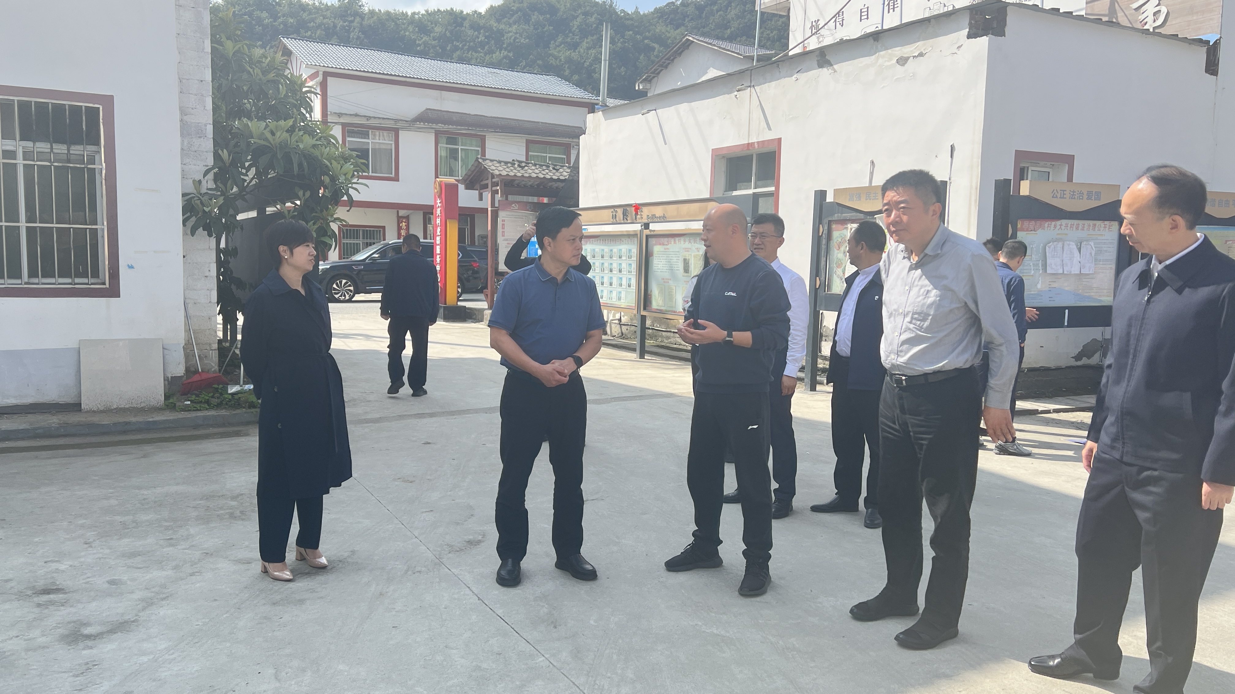 省委宣传部调研平武应急广播平台建设情况